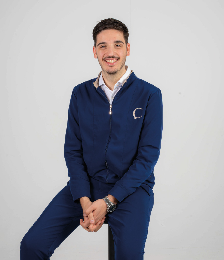 Prancheta 1@2x Dra.Carla scaled - Estética e Implantologia Avançada